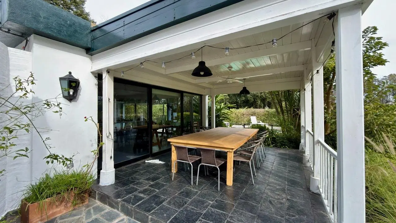 Venta Casa 6 ambientes en Mayling CC sobre el Polo 4