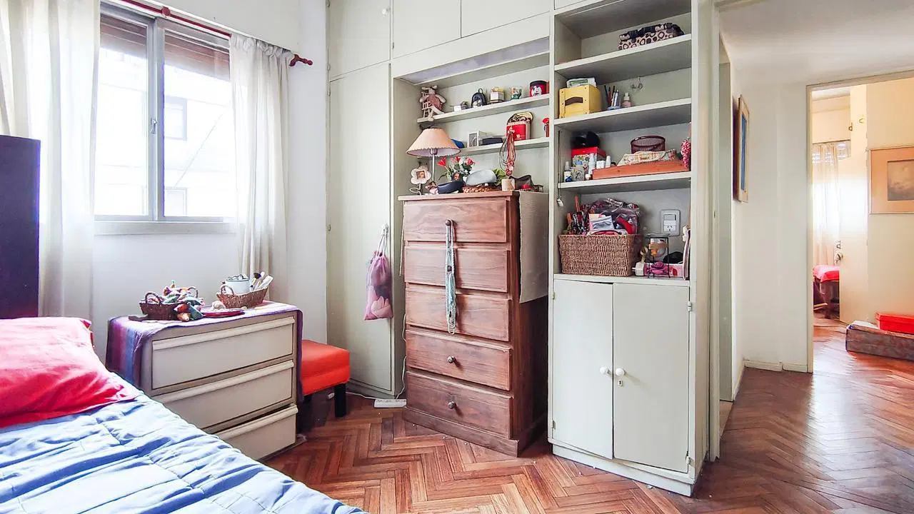 Departamento en venta en Retiro, 4 ambientes 3 baños, cochera y baulera 4