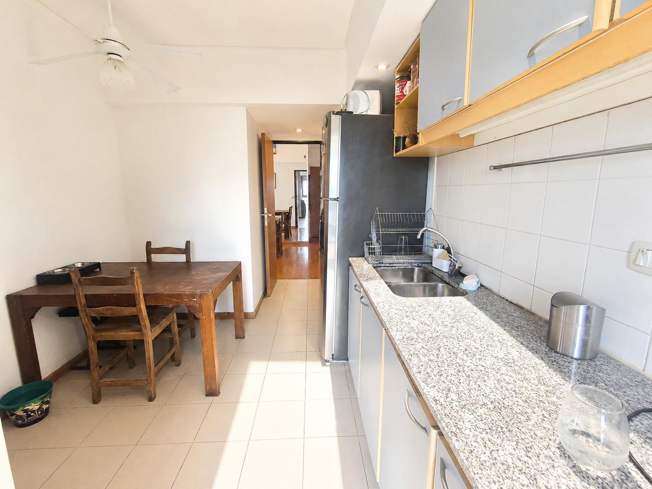 Foto de Alquiler Departamento 3 Ambientes con Balcón Terraza, Pileta y Jardín, imagen 5