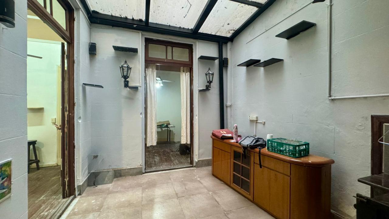 Foto de Venta de PH de 5 ambientes con patio en Monserrat, imagen 4