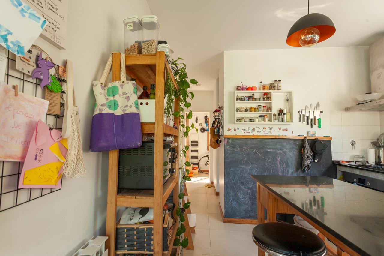 Foto de Casa 6 ambientes en Venta, barrio Los Angeles Village, imagen 4