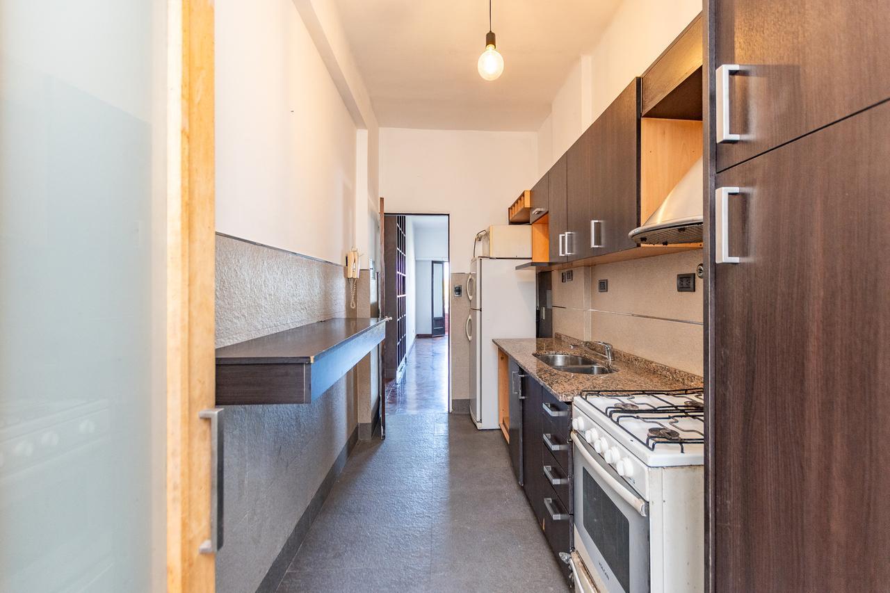 Foto de VENTA Departamento 3 ambientes mas escritorio, en BELGRANO R, imagen 1