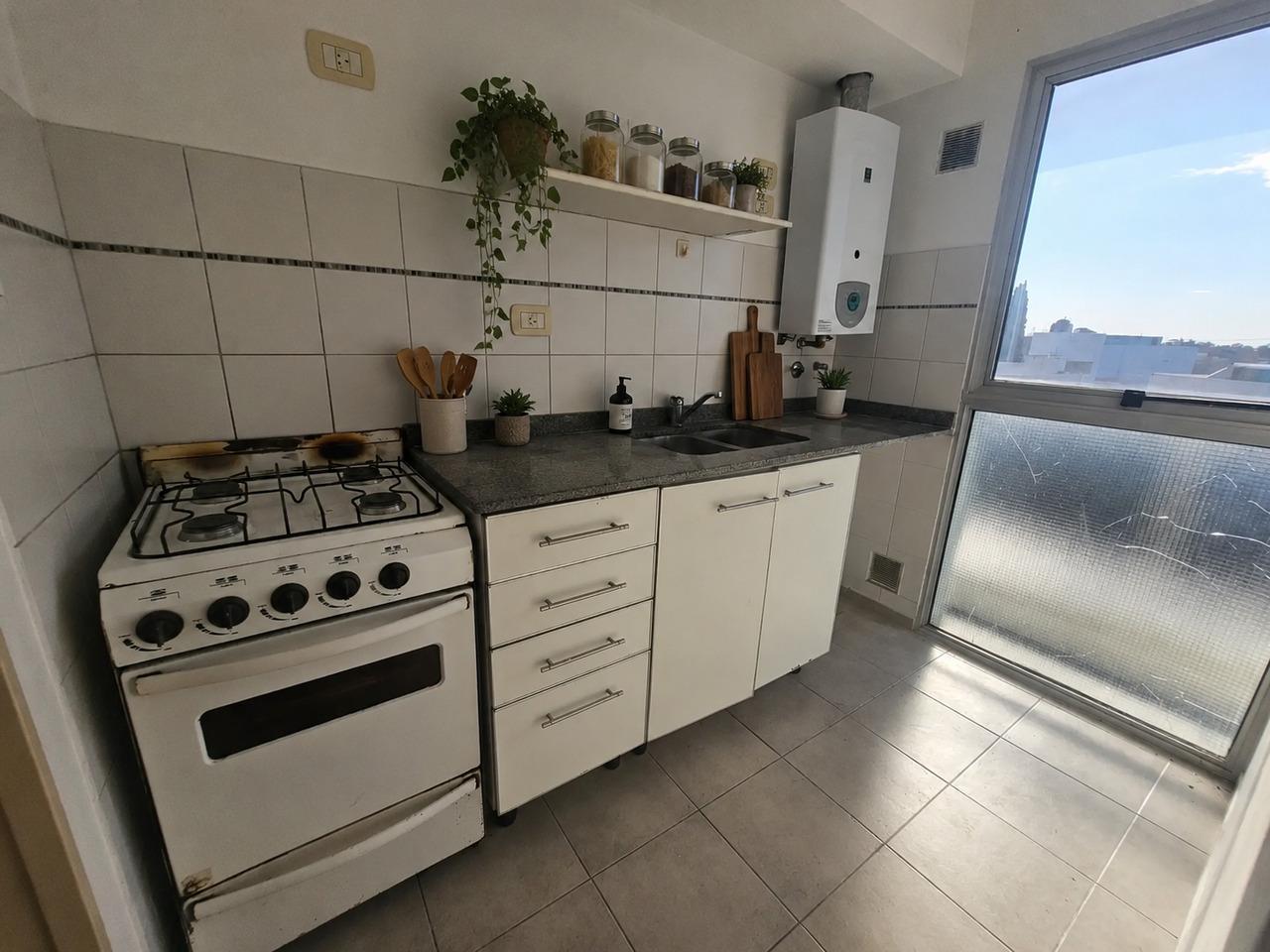 Foto de 🏡Departamento Semipiso de 3 Ambientes con Balcón EN VENTA en La, imagen 3