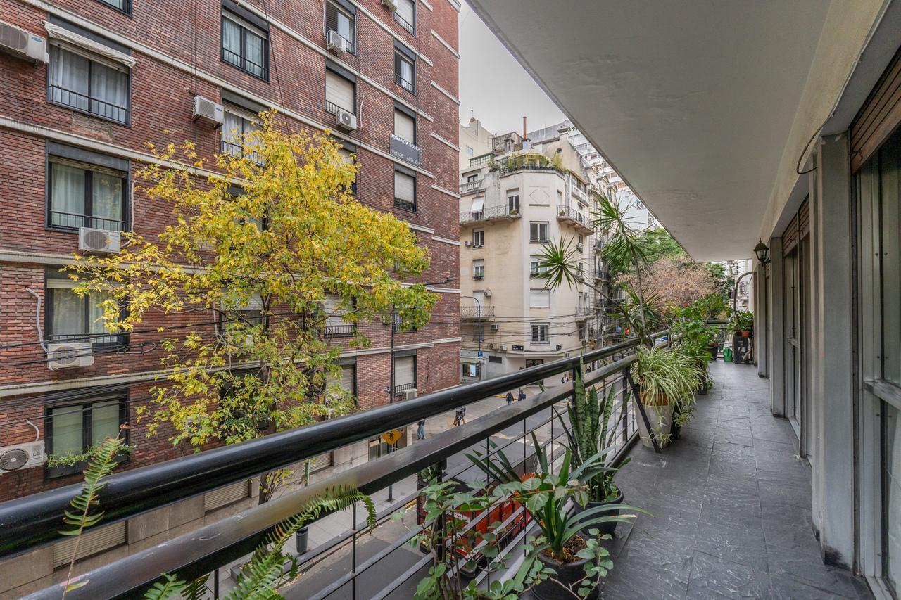 Foto de Venta Departamento Piso 5 Ambientes con Dependencia y Cochera Recoleta, imagen 1