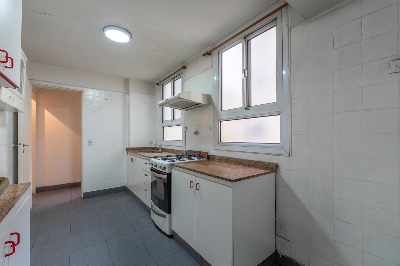 Foto de Venta Departamento 4 Ambientes Cochera y Balcon- Palermo, imagen 4