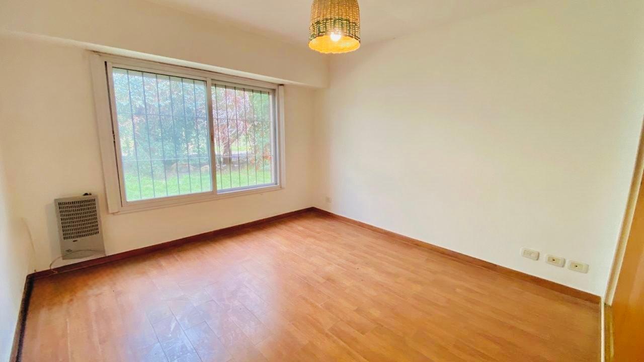 Foto de Quinta 3 ambientes en Venta en Manzanares. Casa y quincho más 3.000m2, imagen 2