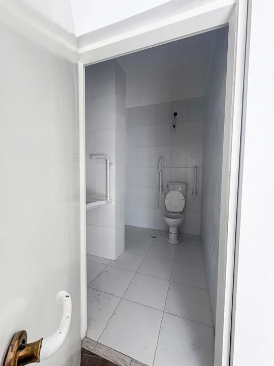 Foto de Alquiler Local a ESTRENAR en Esquina - Chiclana y Salcedo, imagen 4