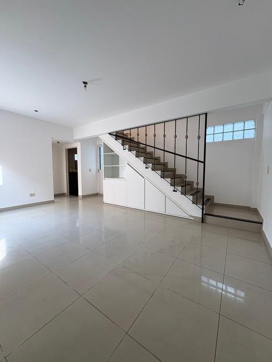Foto de PH en venta 3 ambientes Parque Patricios nuevo con dos patios, imagen 3