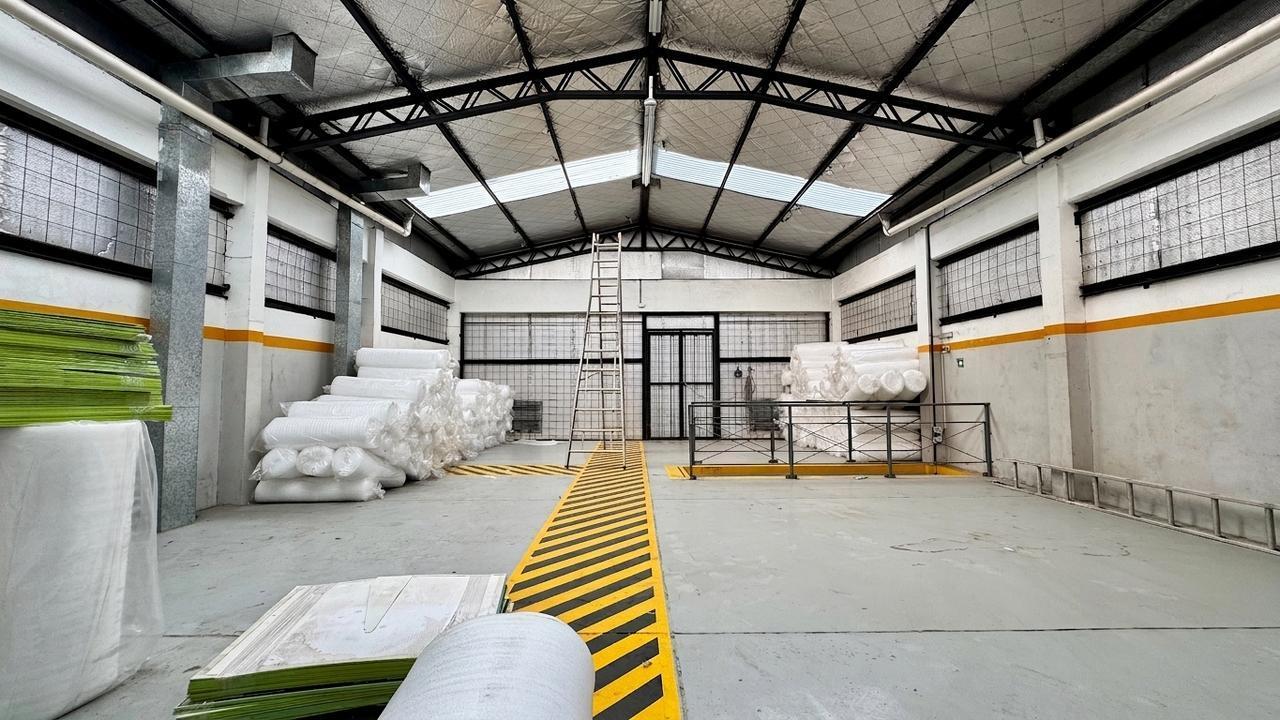 Galpón en Venta en San Martin con Oficinas