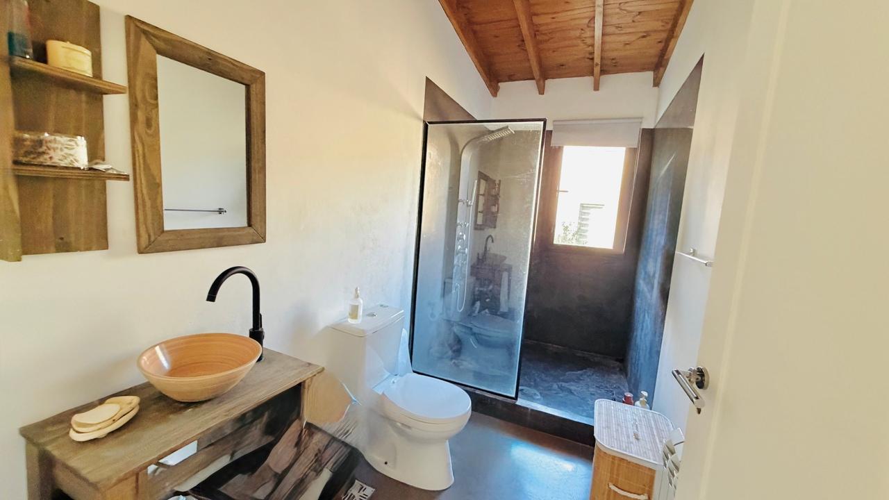 Foto de Alquiler Casa 6 ambientes sobre terreno 1.239m en Barrio cerrado Los, imagen 5