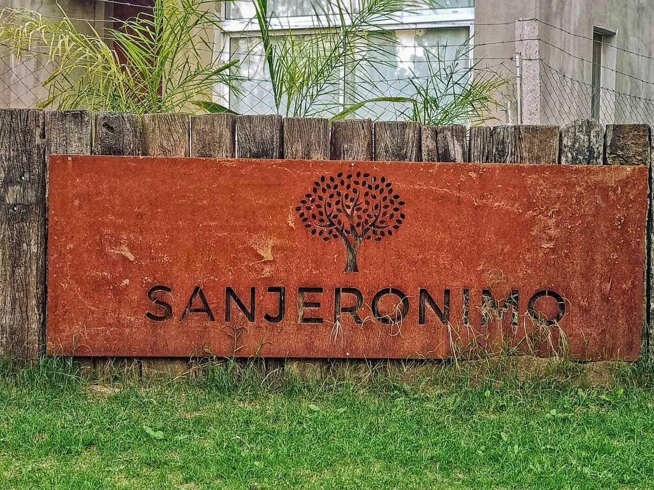 Foto de Excelente Terreno arbolado de 300 m2., imagen 2