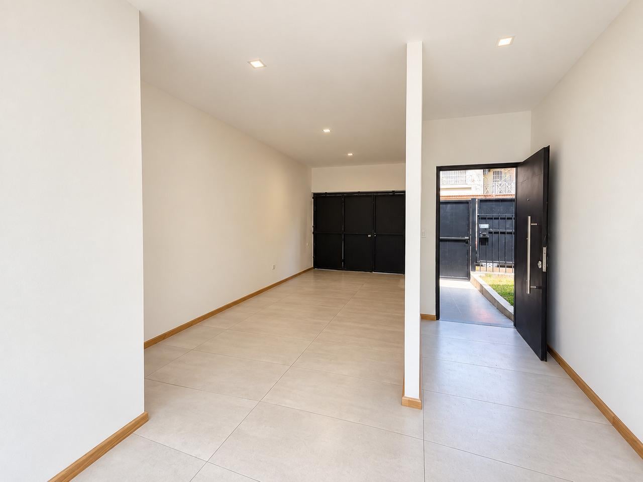 Foto de Venta casa 3 ambientes Sáenz valiente 1525 Martínez - NO Apto Crédito, imagen 3