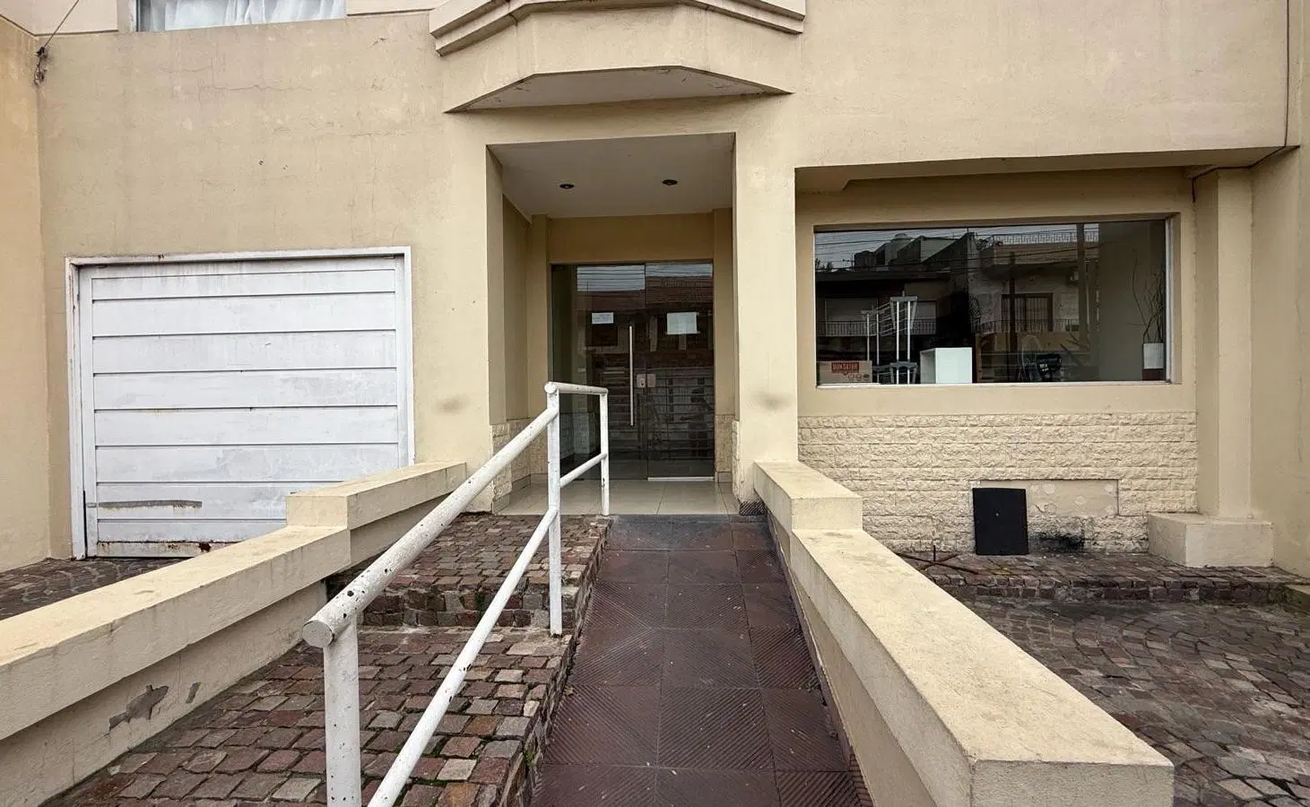 Departamento en San justo Centro - 2 ambientes - balcón - Terraza - Parrilla - 4