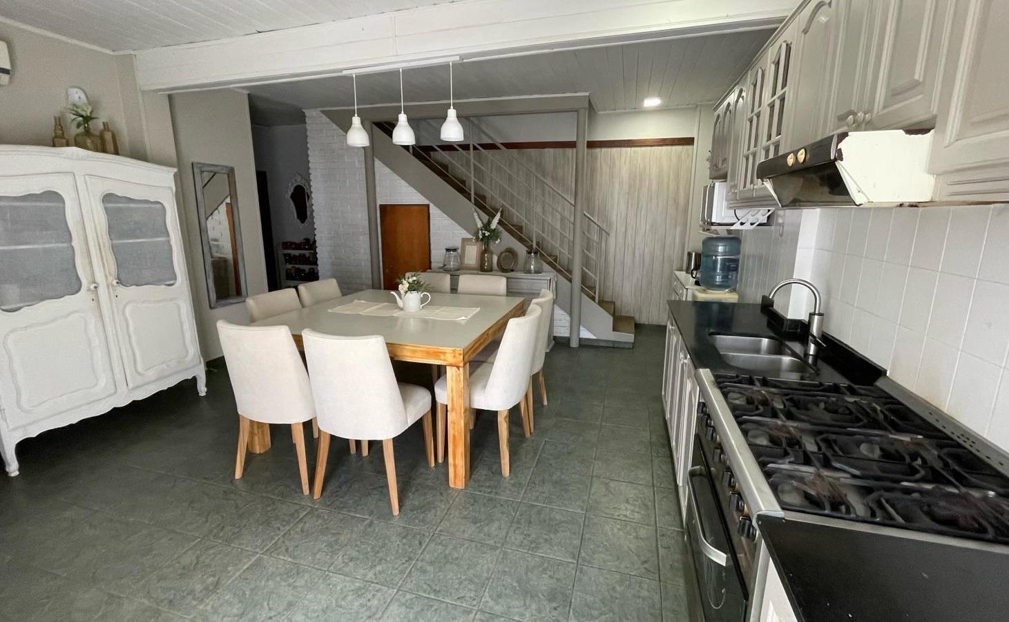 Foto de casa en venta ideal 2 familias, castelar apto credito, imagen 3