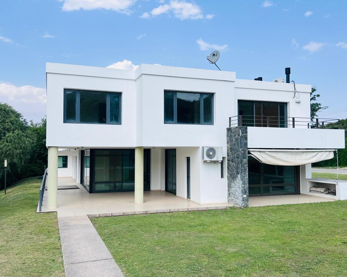 Casa en Venta Potrerillo de Larreta 3