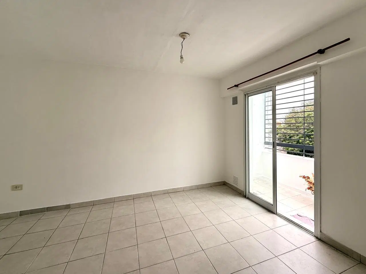 Departamento en Alberdi 3