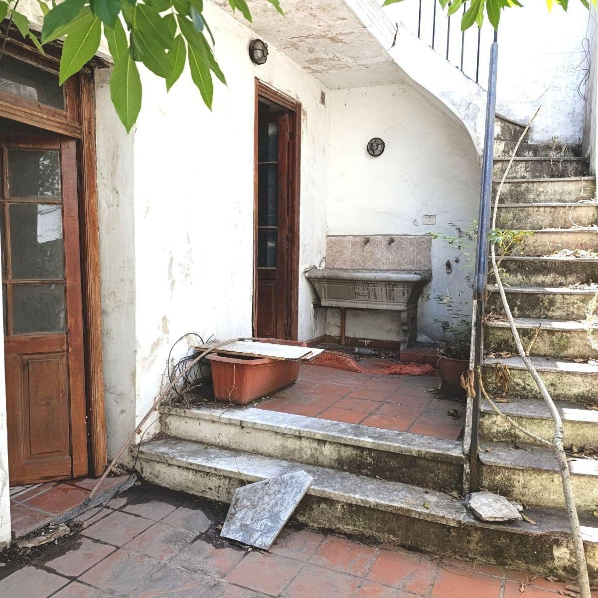 Se Vende PH a Refaccionar en Barracas 1
