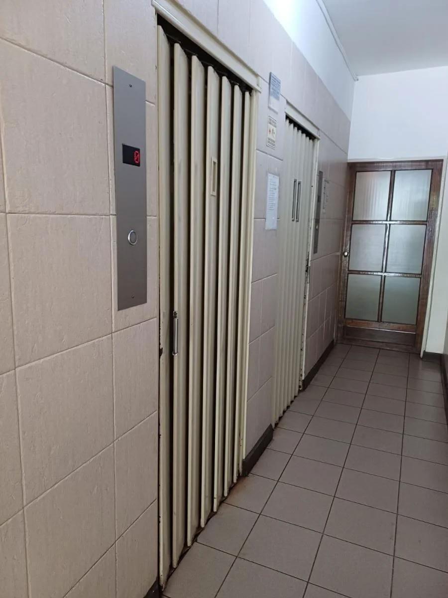 Departamento Al Frente con Amplio Balcón en Palermo 5