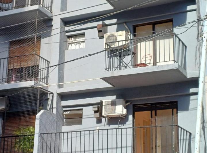 Departamento al Frente con Amplio Balcón en Palermo 3