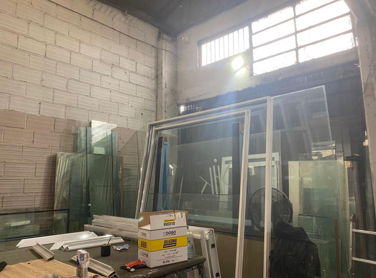 Foto de Galpon en alquiler zona industrial La Tablada, imagen 2