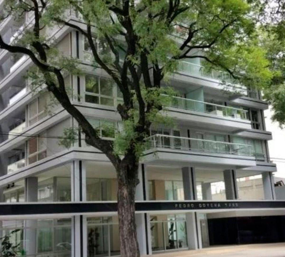Departamento en alquiler de 2 ambientes con full amenities y balcón edificio categoría Caballito