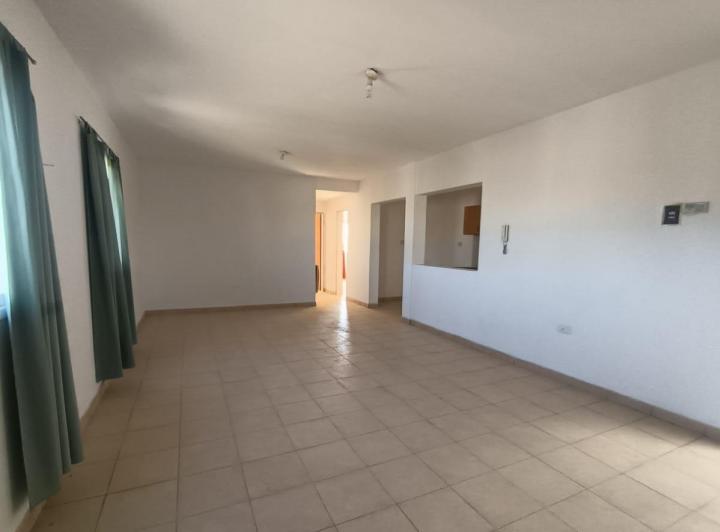 En venta Departamento 2 dormitorios en plottier 5