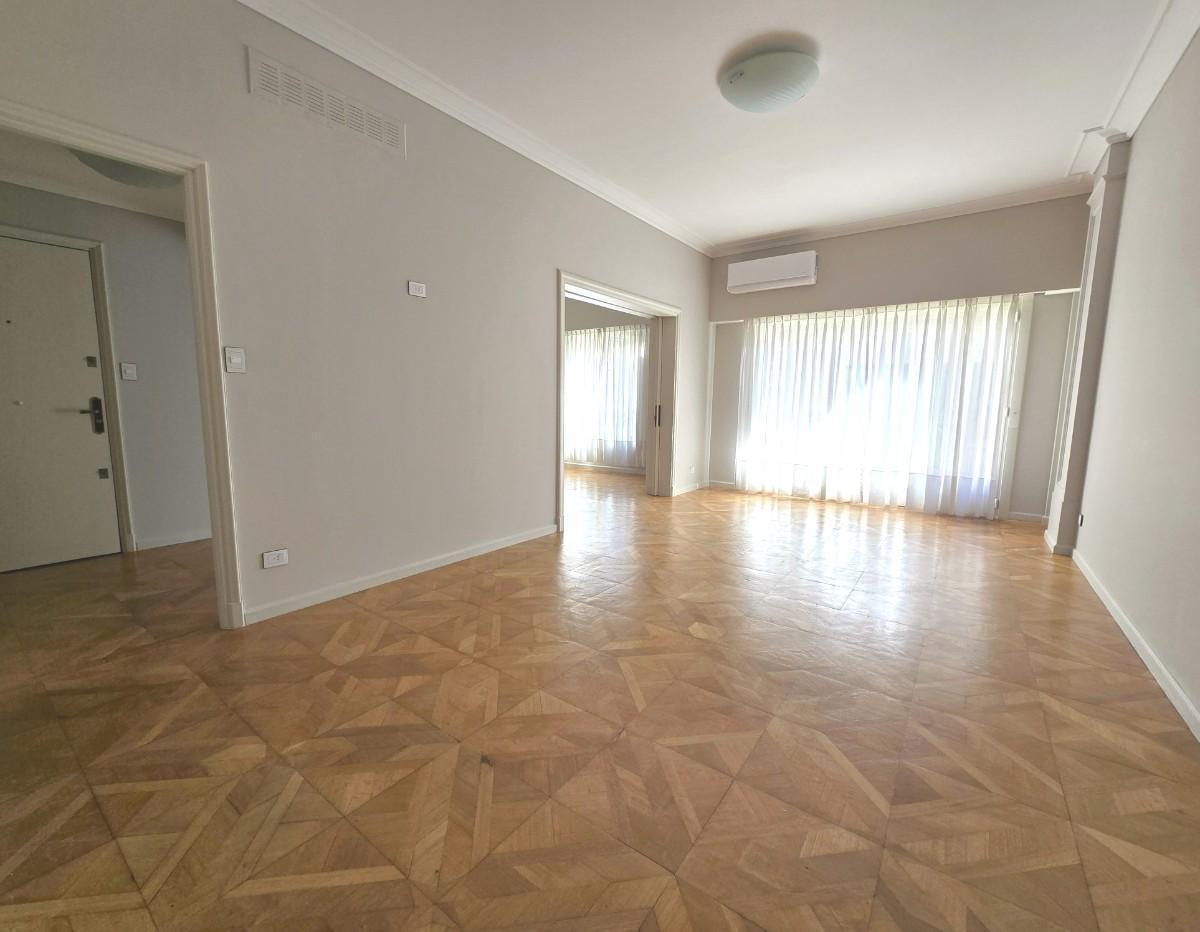 Foto de ALQUILER DEPARTAMENTO 6 AMBIENTES BALCON TALCAHUANO Y ARENALES, imagen 4