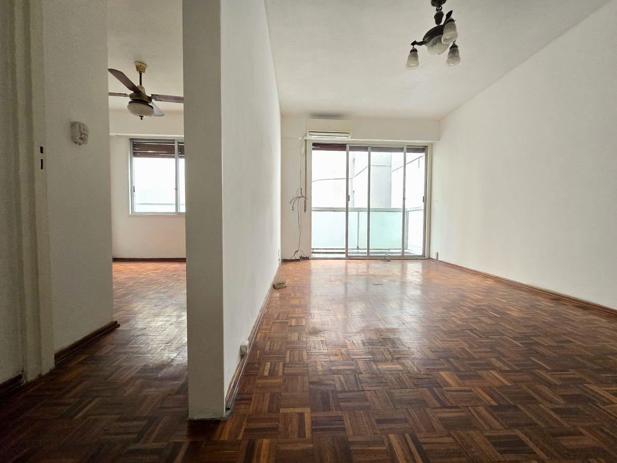 OPORTUNIDAD VENTA 2 Ambientes balcón ZONA UNIVERSIDADES