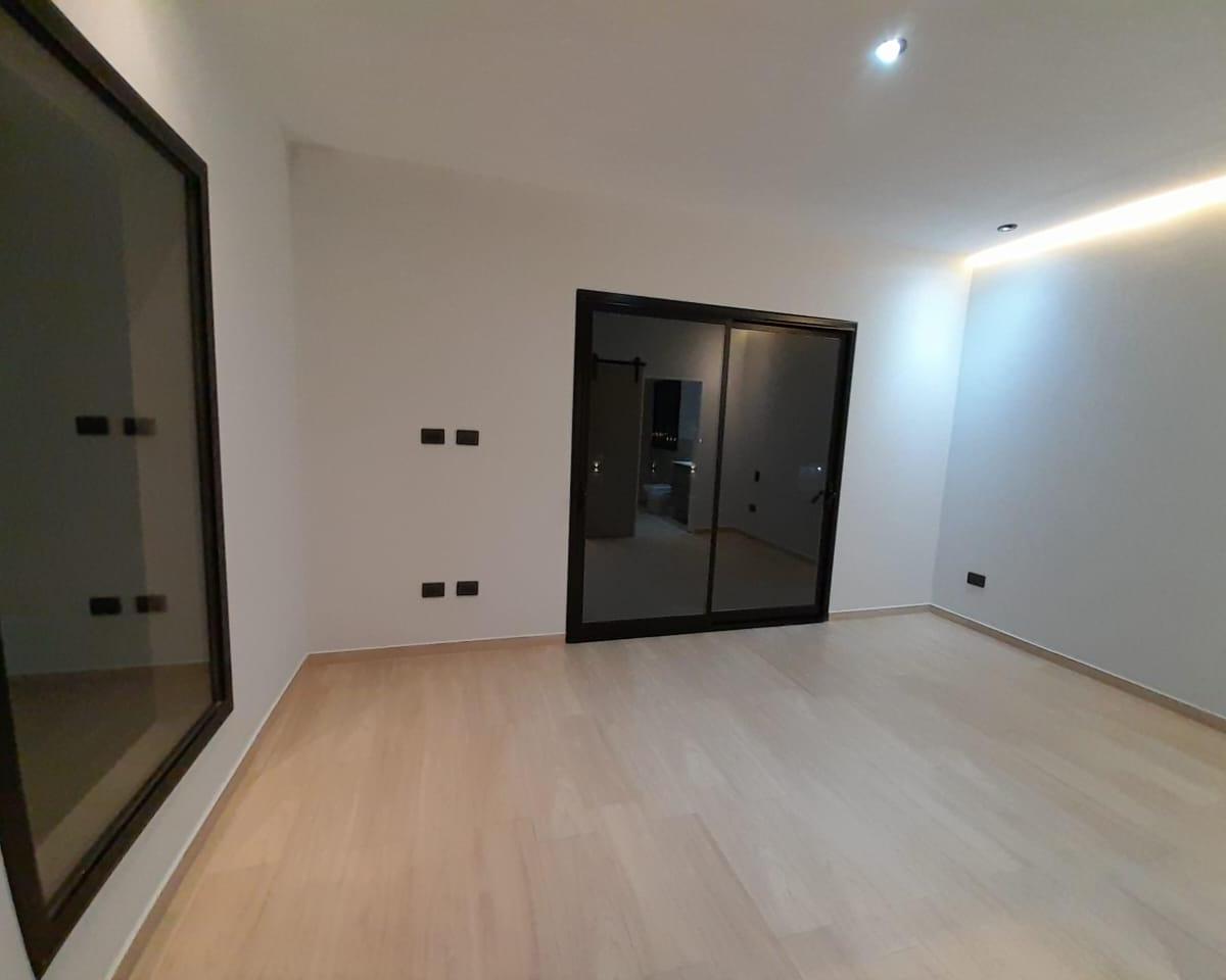 Foto de Moderna Casa a Estrenar en Horizontes al Sur, imagen 2