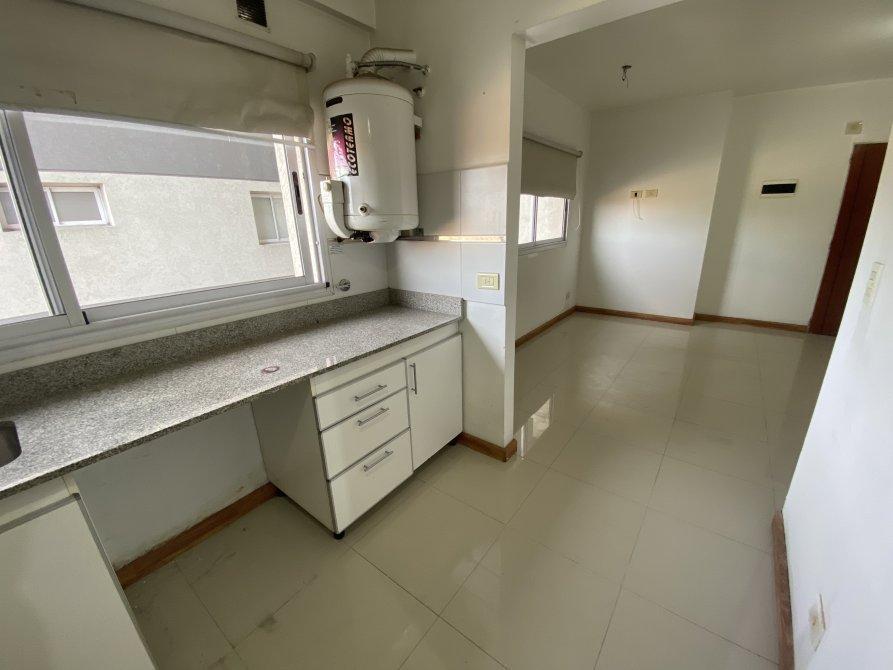 Foto de VENTA - Departamento en Monte Grande, imagen 2