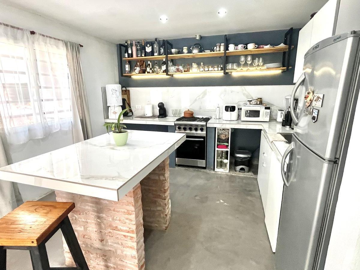 VENTA - Casa 2 Ambientes con Jardín – Cantilo 722