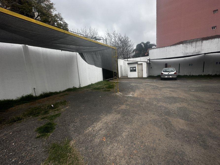 Foto de Venta - Amplio lote Monte Grande centro, imagen 2