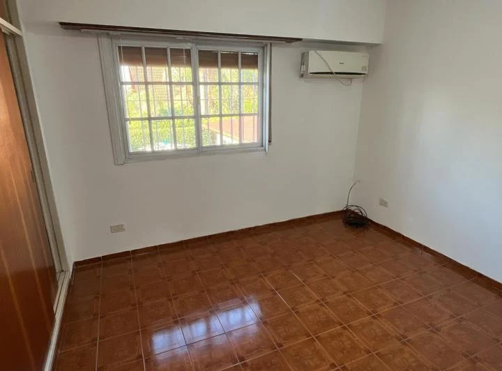 Alquiler | Duplex 3 ambientes con cochera y jardin en Monte Grande 5