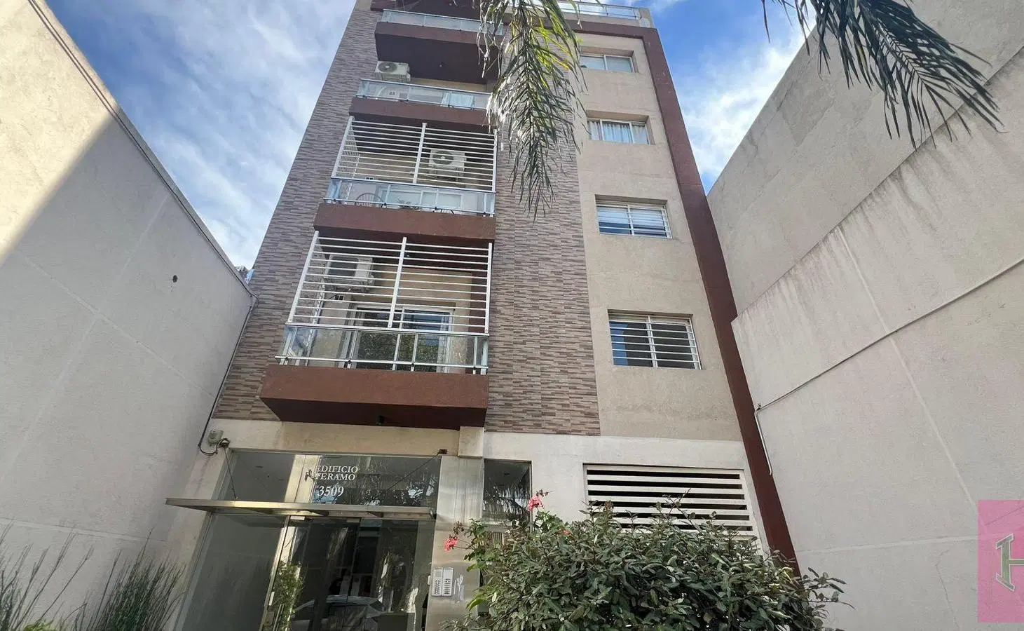 VENTA 2 AMBIENTES COCHERA LANUS OESTE 1