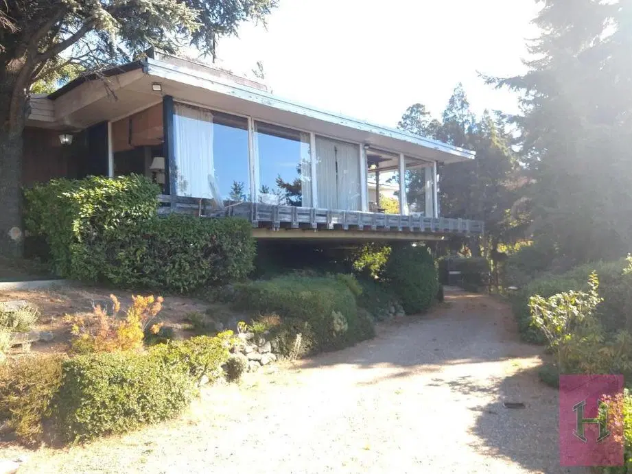 VENTA | Importante Fracción con Construcciones y Proyecto Aprobado en Bariloche – Vista al Lago Nahu 3