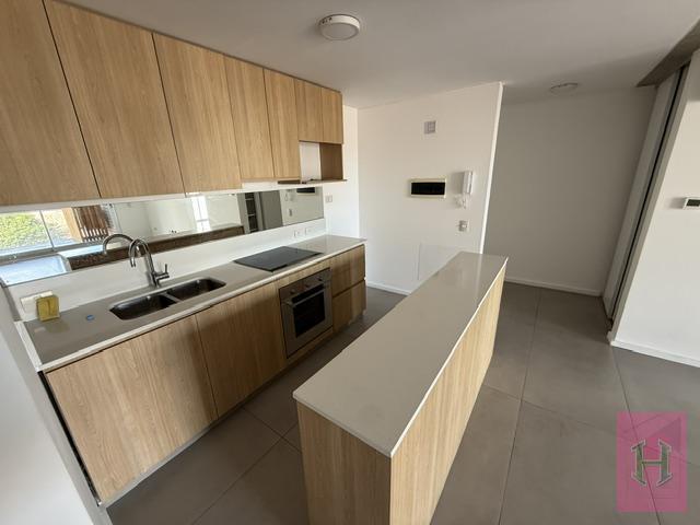 Foto de Venta departamento 2 ambientes Puerto de Olivos, imagen 2