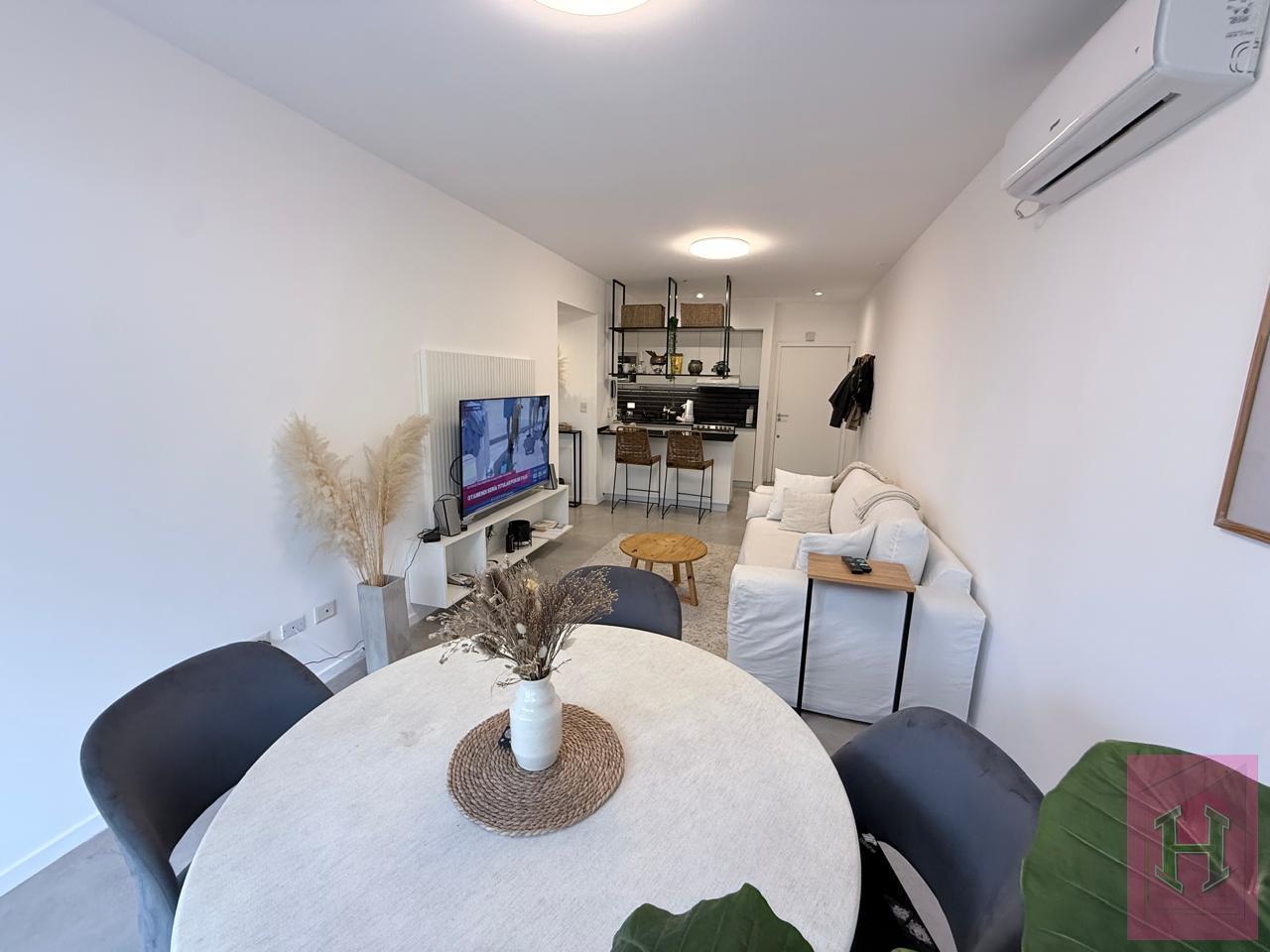 Foto de Alquiler departamento 2 ambientes Olivos amoblado cochera, imagen 1