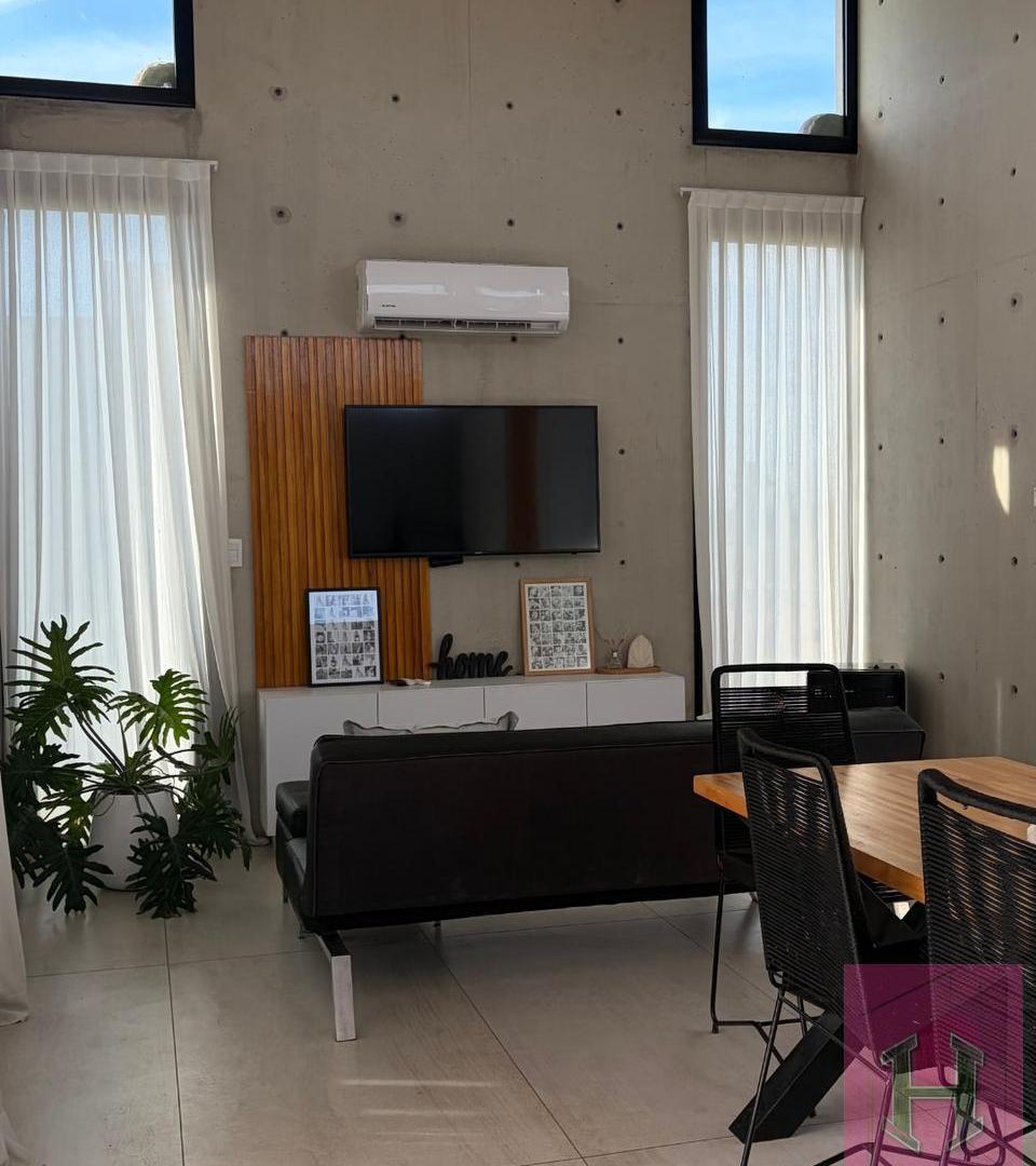 Foto de ALQUILER | Moderna Casa de 4 Ambientes con Pileta y Parrilla, imagen 4