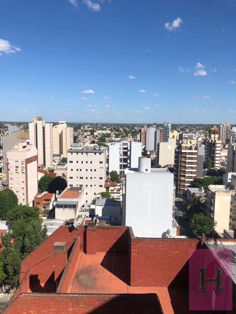 Foto de Departamento en alquiler 3 ambientes en Lanús, imagen 1
