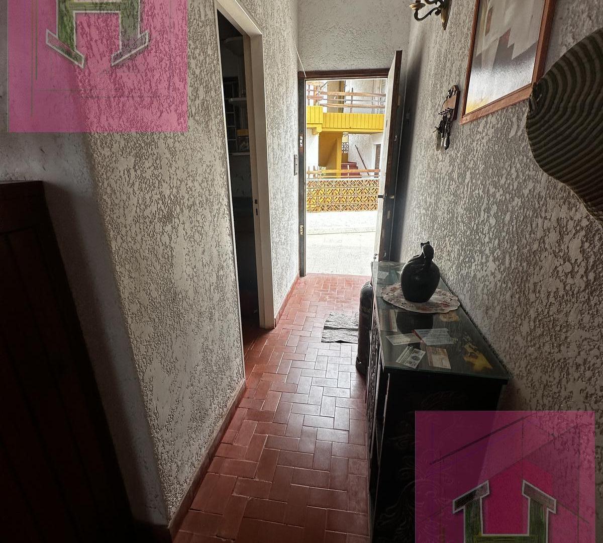 Foto de VENTA - Duplex en Gesell de 3 habitaciones en Calle 142 y playa, imagen 4