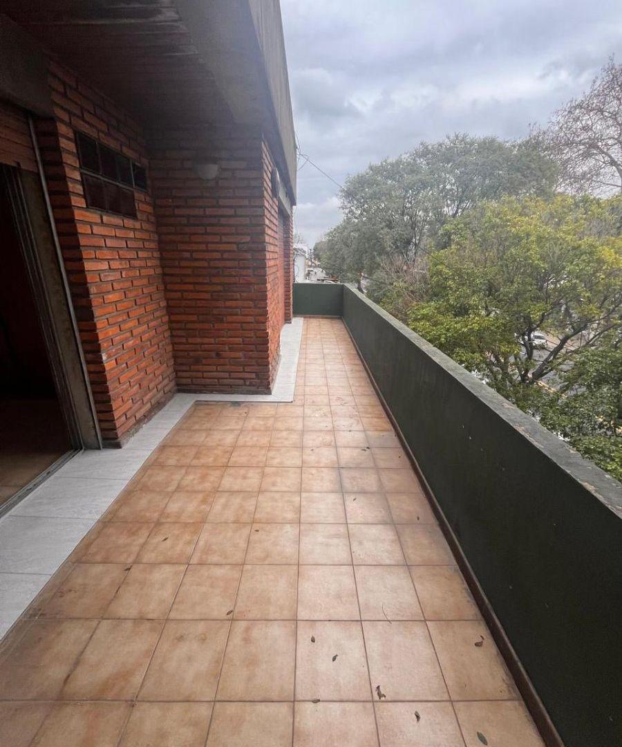 Foto de Alquiler departamento 3 ambientes Villa Lugano., imagen 1