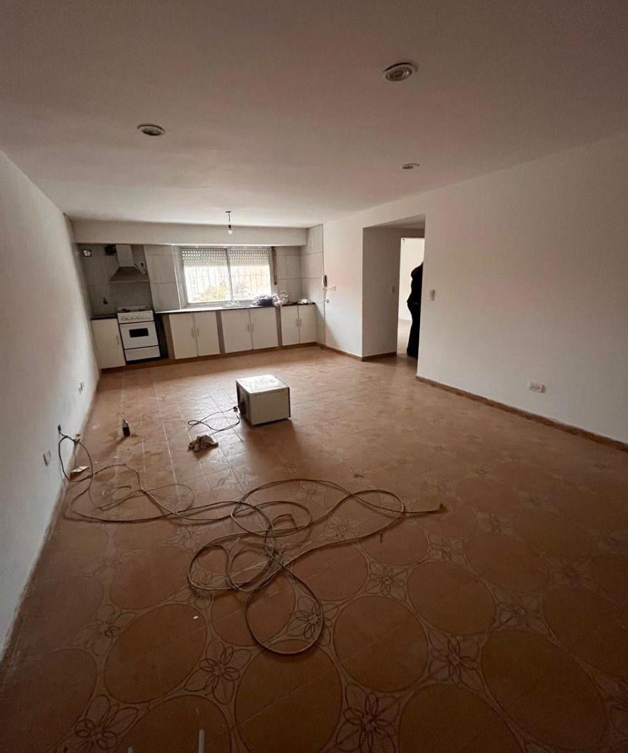 Foto de 3 AMBIENTES CON TERRAZA - LUGANO, imagen 2