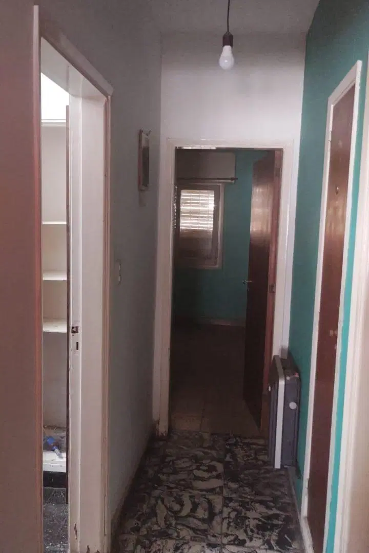 APTO CRÉDITO.Vendo casa c2 dorm. B Villa Cabrera. 8