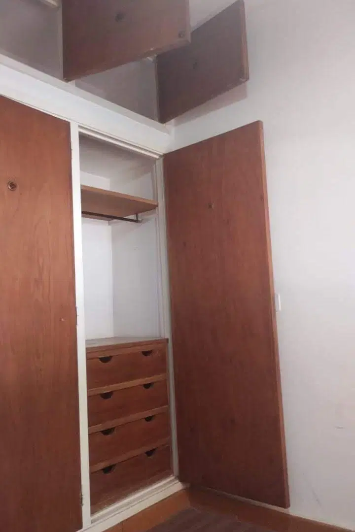 APTO CRÉDITO.Vendo casa c2 dorm. B Villa Cabrera. 2