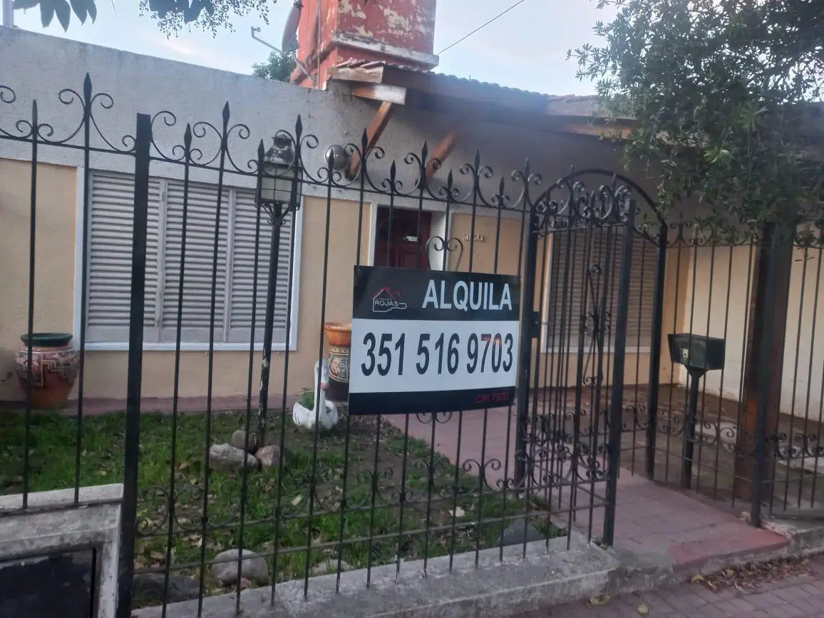Alq. Casa c2 dorm. B Villa Cabrera. 5