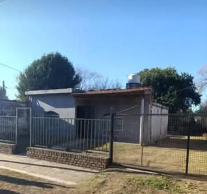Alq.casa c1 dorm. B Guiñazú. 2