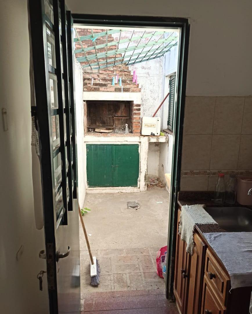 Foto de Alq.dpto c1 dorm.y patio. B Ipona, imagen 4