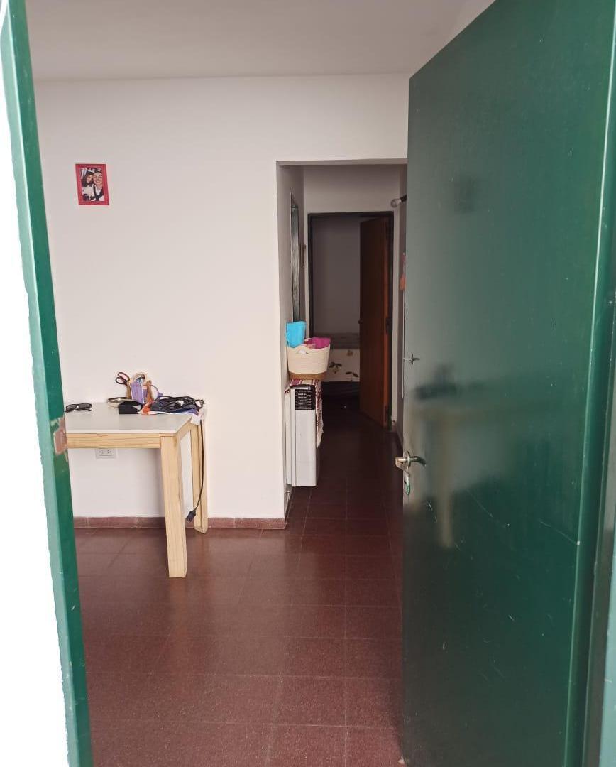 Foto de Alq.dpto c1 dorm.y patio. B Ipona, imagen 1