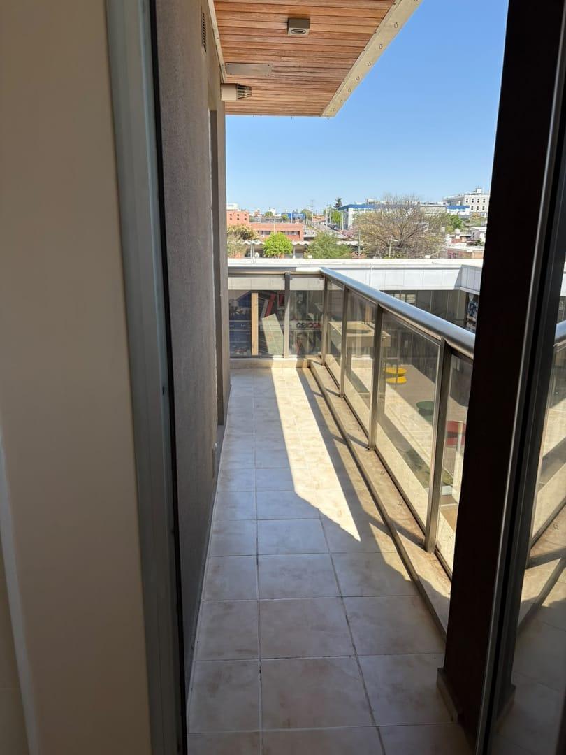 Foto de Alq. Dpto c/1 dorm.y pileta. B° Alberdi., imagen 4