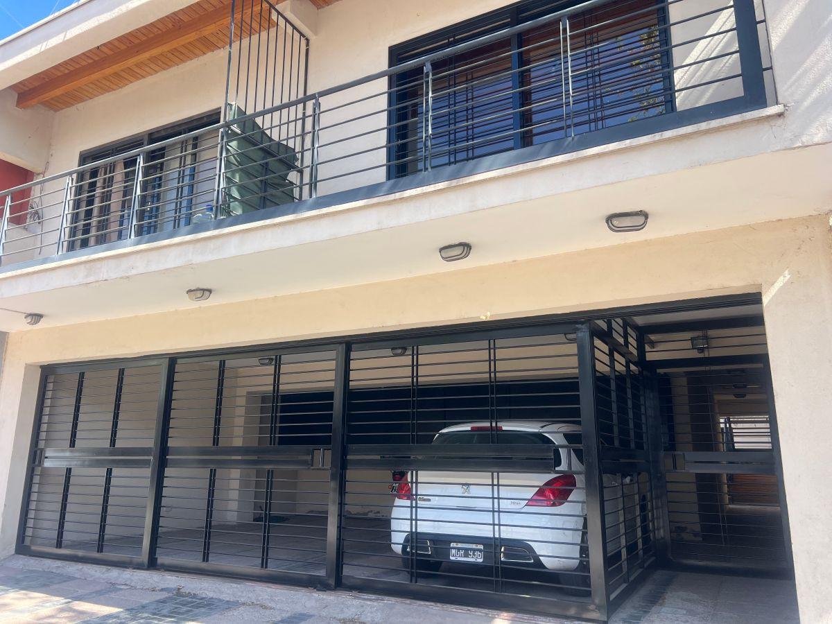 Foto de Alquiler departamento 1 dormitorio cochera Godoy Cruz, imagen 2